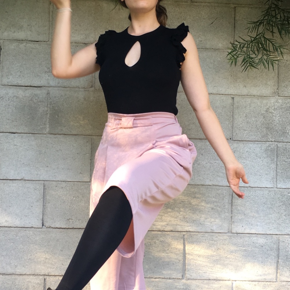 EXPRESS Keyhole Notch Blouse - Picture 4 of 5